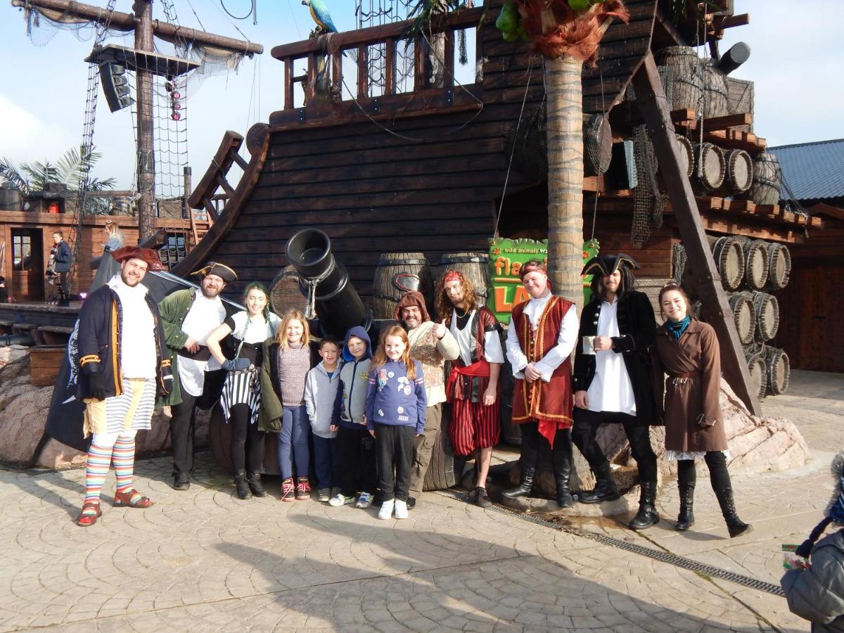 Flamingo Land - Cedar Wood Cw49 Hotel Kirby Misperton ภายนอก รูปภาพ